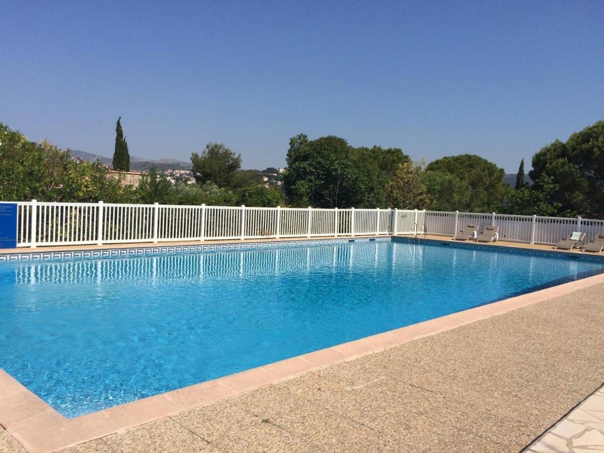 Villa La Grande Bastide Piscine Et Tennis Collectif Каси Экстерьер фото