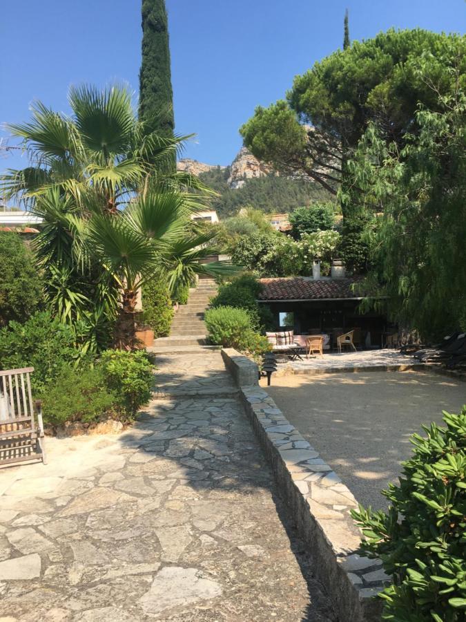 Villa La Grande Bastide Piscine Et Tennis Collectif Каси Экстерьер фото