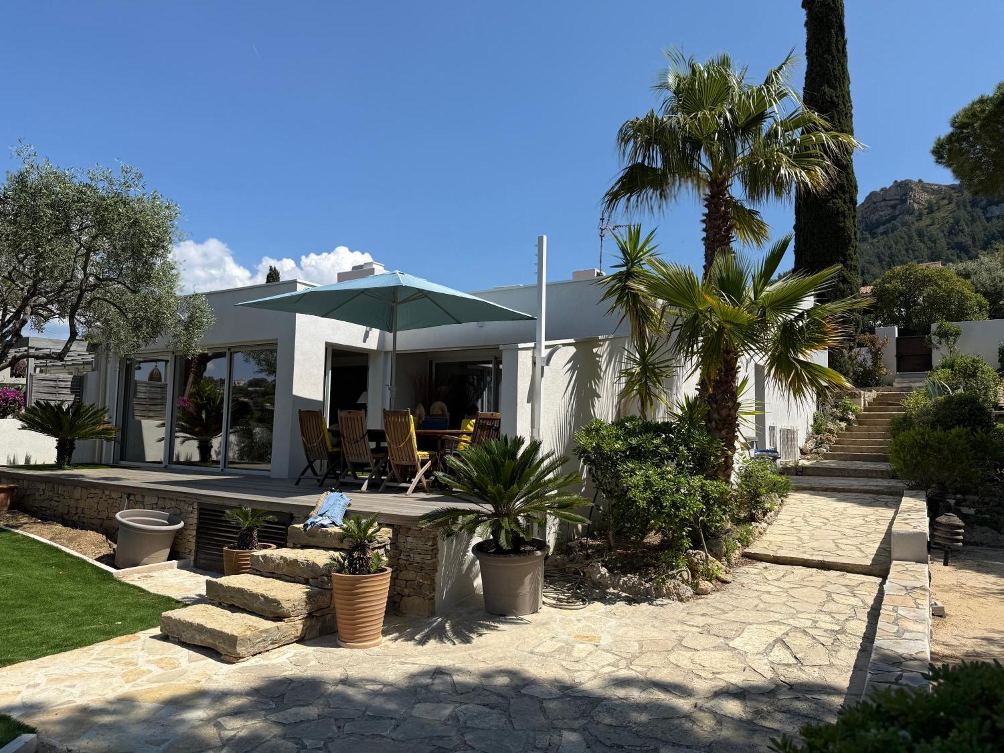 Villa La Grande Bastide Piscine Et Tennis Collectif Каси Экстерьер фото